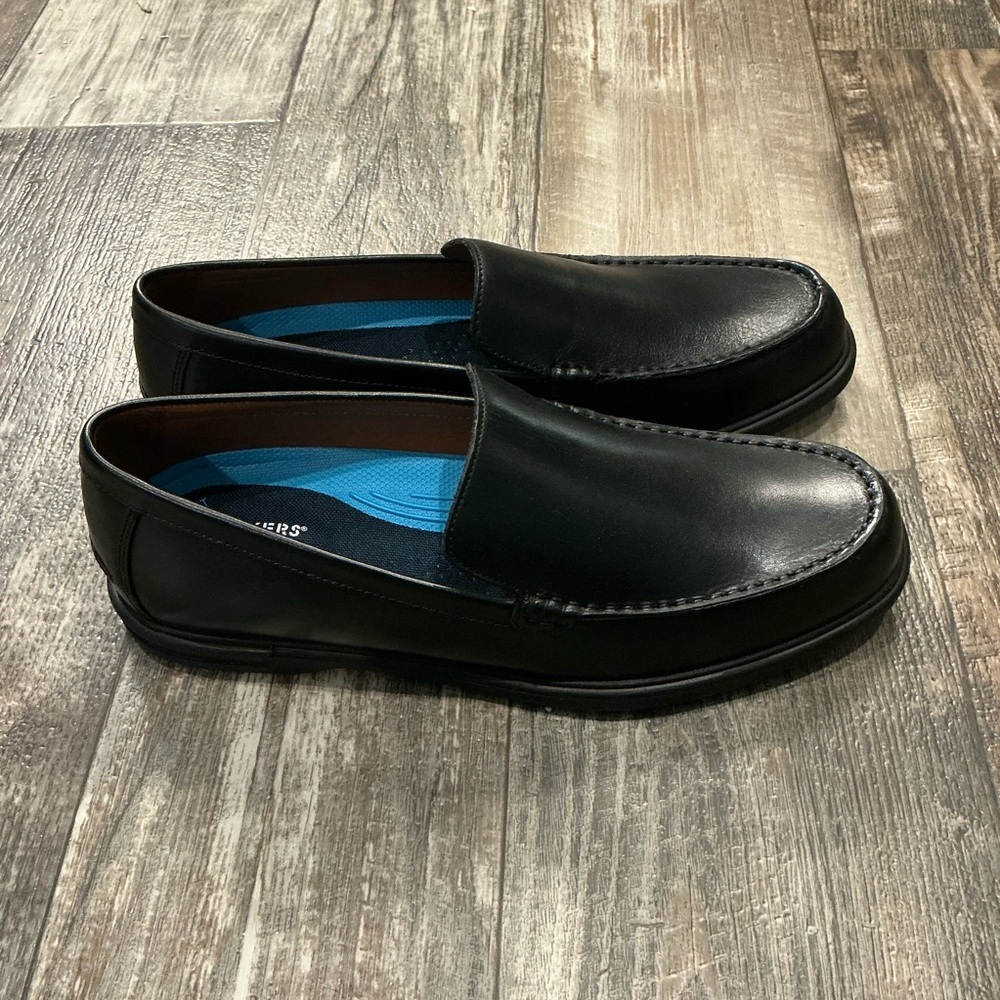 Dockers Men's Black Leather Loafer Size 10.5 - Picture 8 of 16